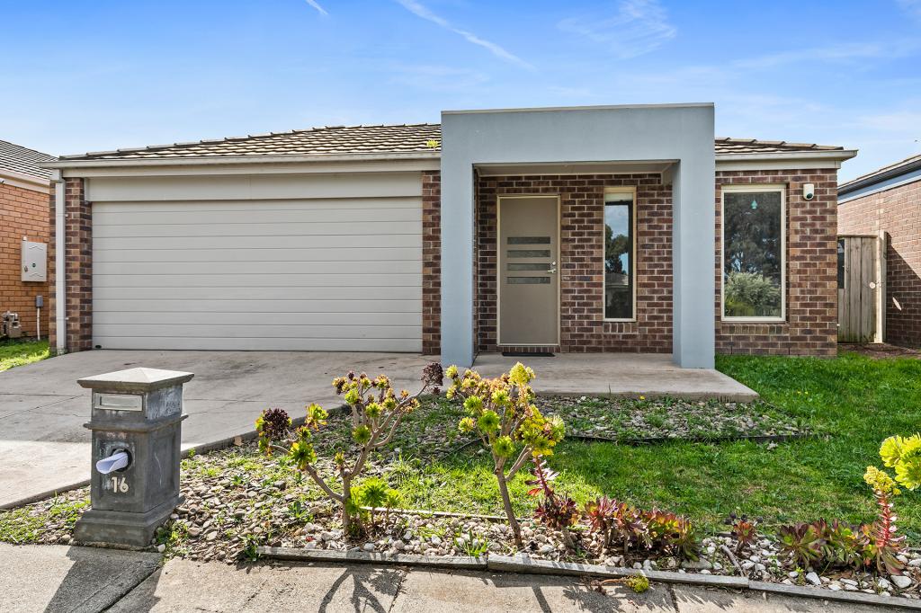 16 Yellow Gum Way, Manor Lakes, VIC 3024