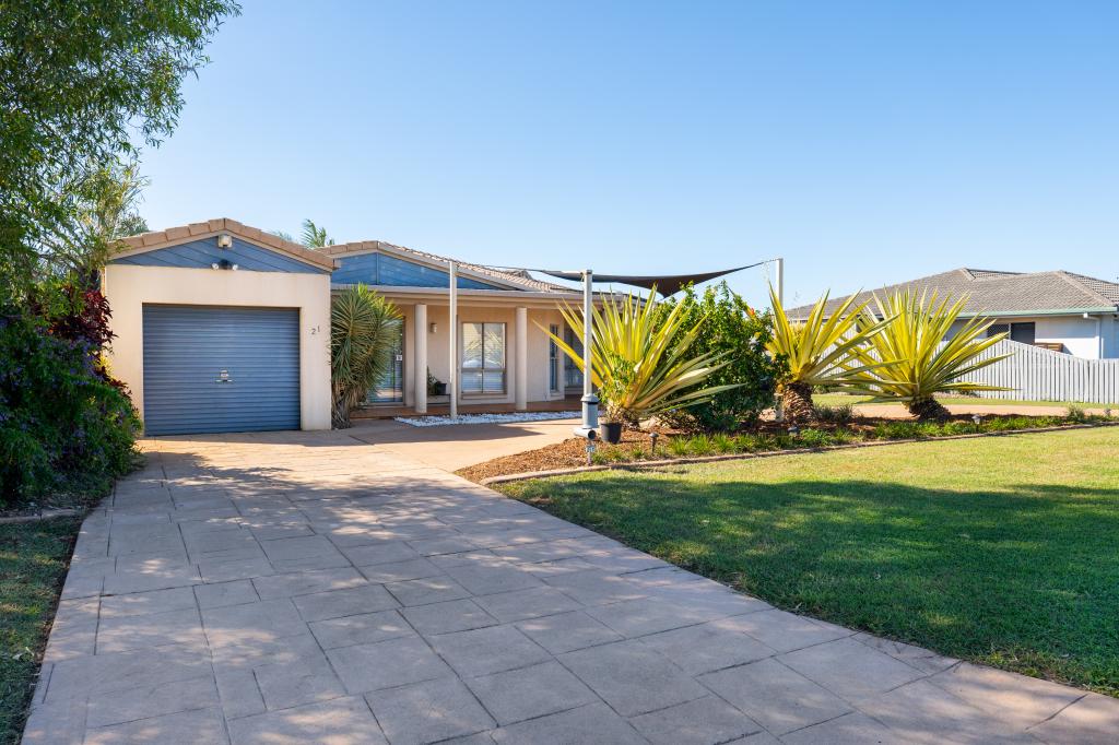 21 Pinnacle Ct, Avoca, QLD 4670
