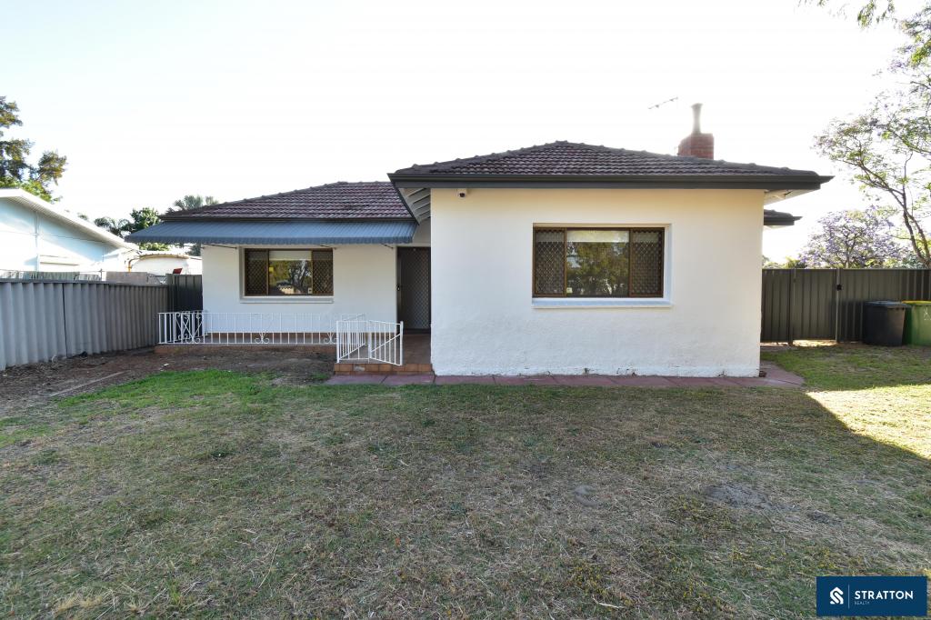 469 Sevenoaks St, Beckenham, WA 6107