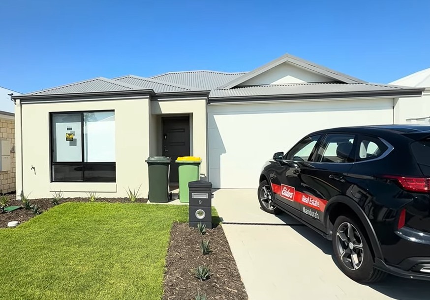 9 Swanson Loop, Coodanup, WA 6210