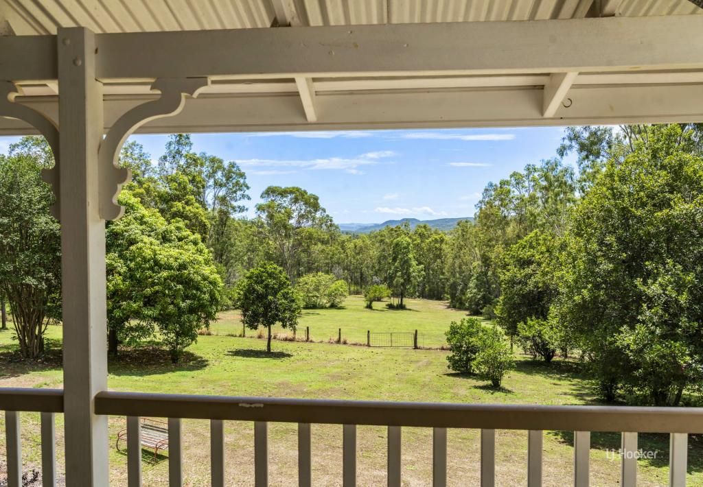 182 Pine Cres, Esk, QLD 4312