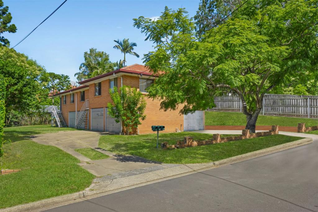 26 Thorne St, Windsor, QLD 4030