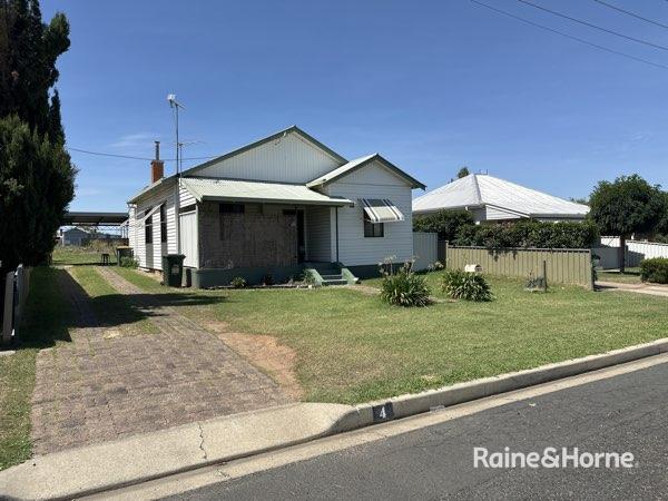 4 Gidley St, West Tamworth, NSW 2340