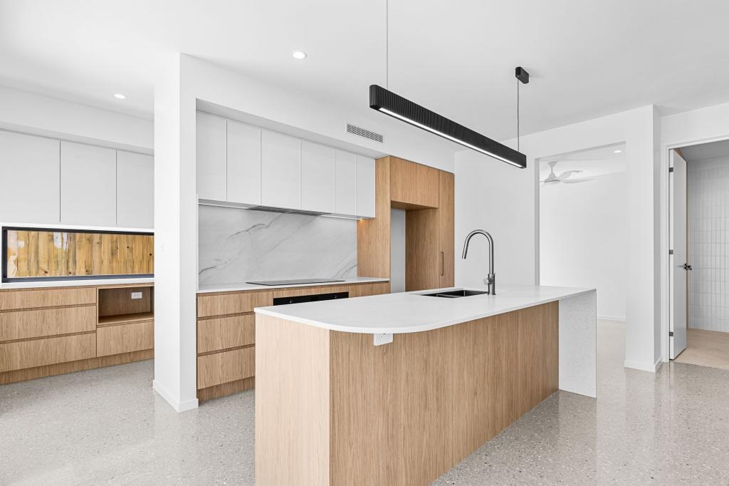 2/14 Taminga St, Wurtulla, QLD 4575