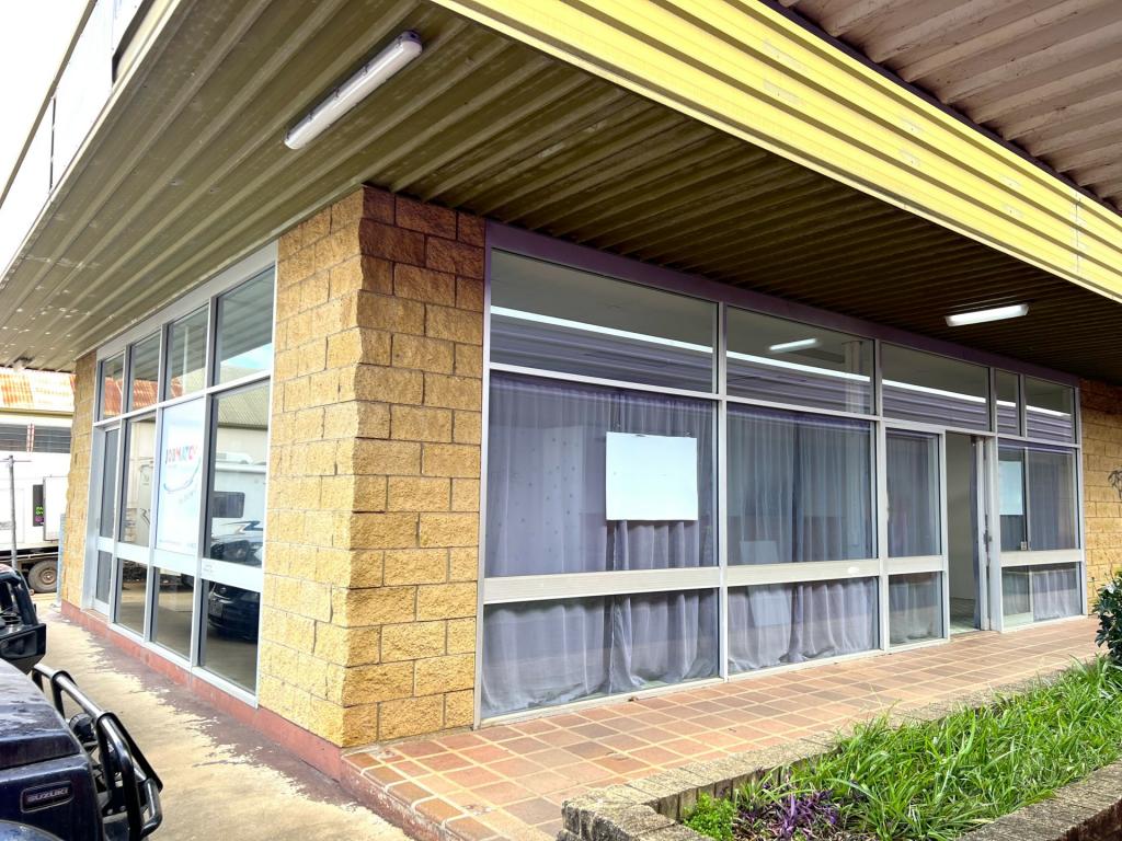 SHOP 4/42-48 FITZROY ST, NANANGO, QLD 4615