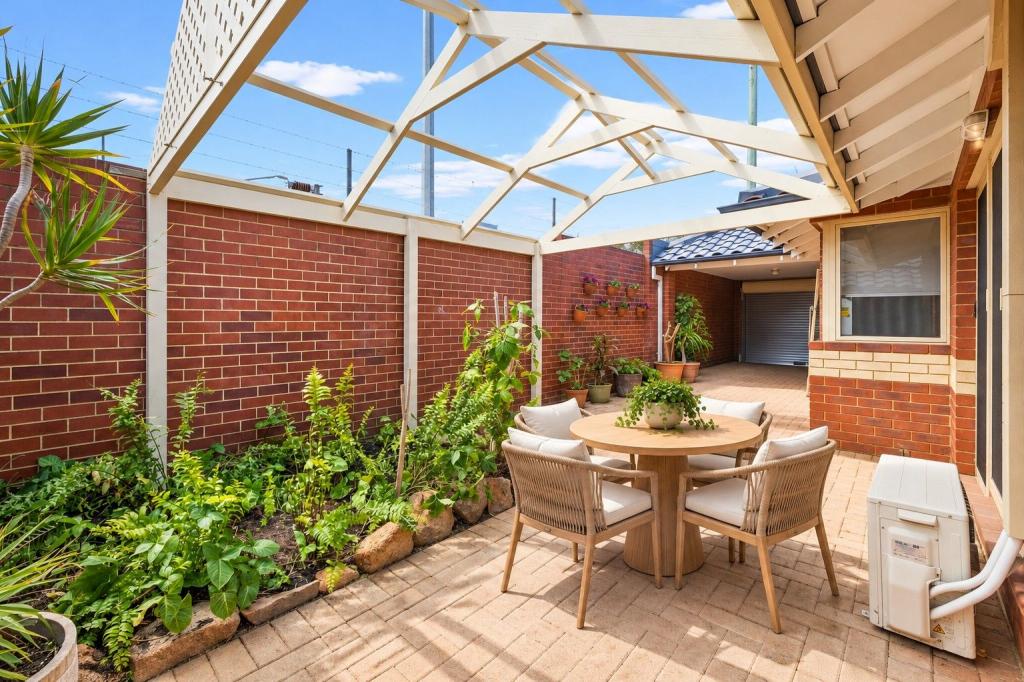 5/2 Corander Gdns, Carine, WA 6020