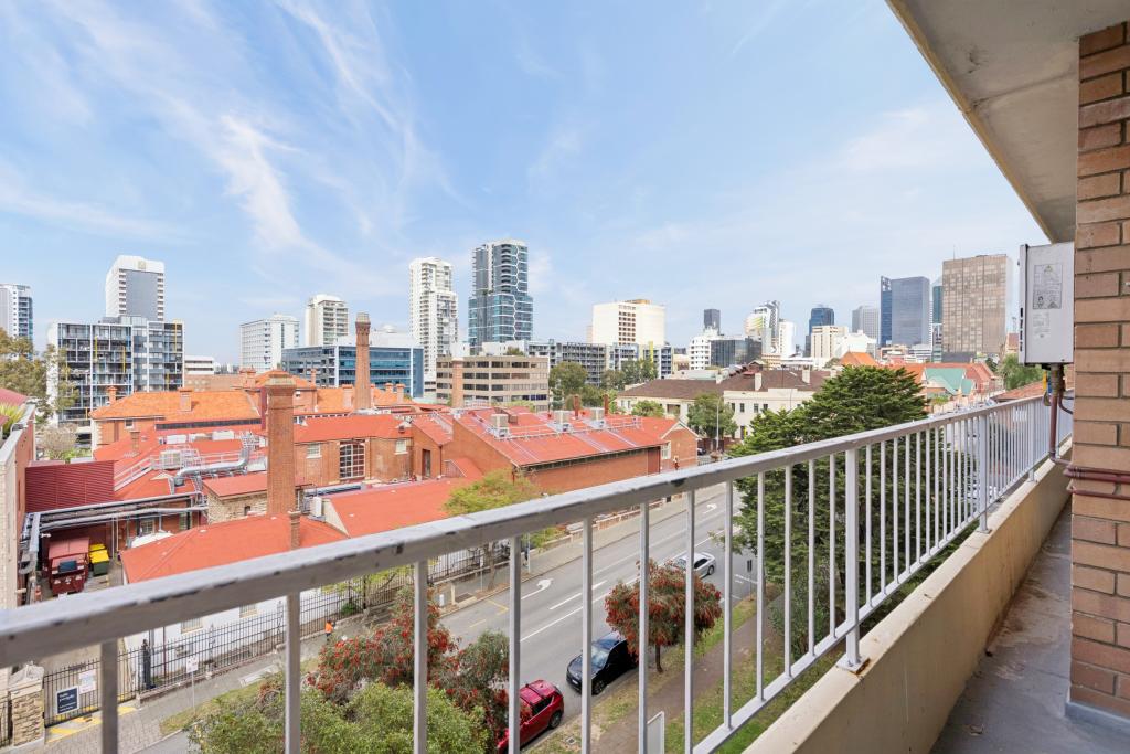 611/112 GODERICH ST, EAST PERTH, WA 6004