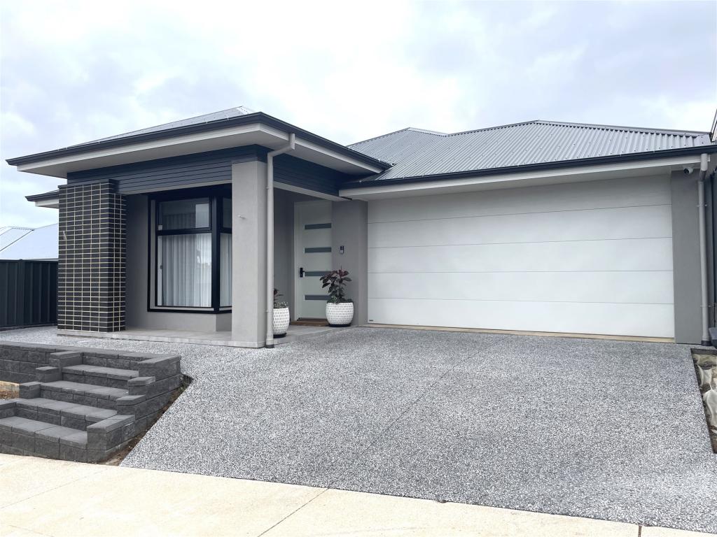 4 Bankside Dr, Old Reynella, SA 5161