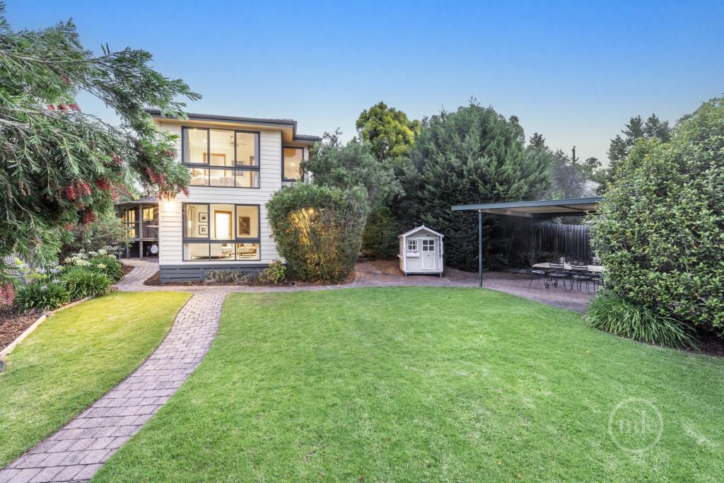 2 Chusan Ct, Diamond Creek, VIC 3089