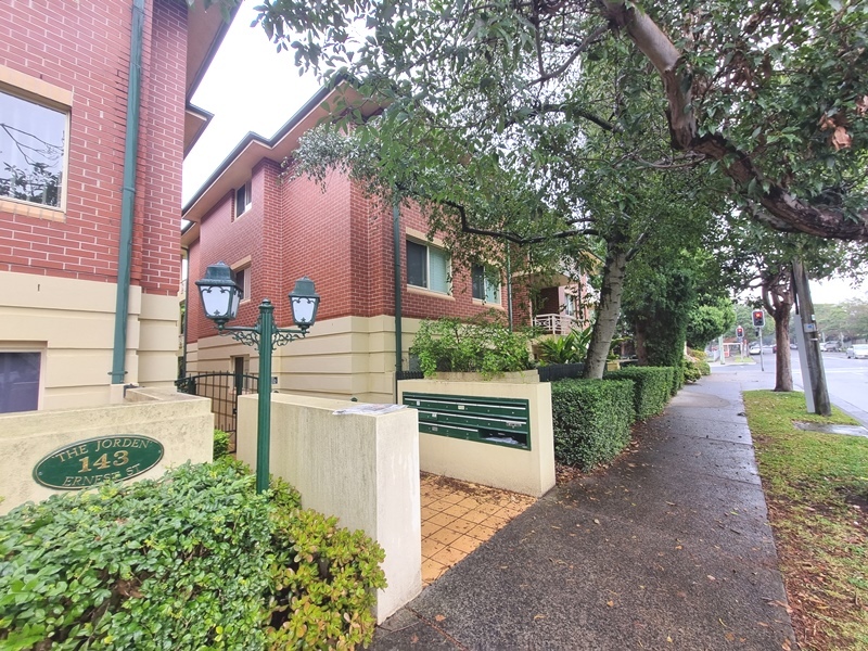 8/143 Ernest St, Crows Nest, NSW 2065