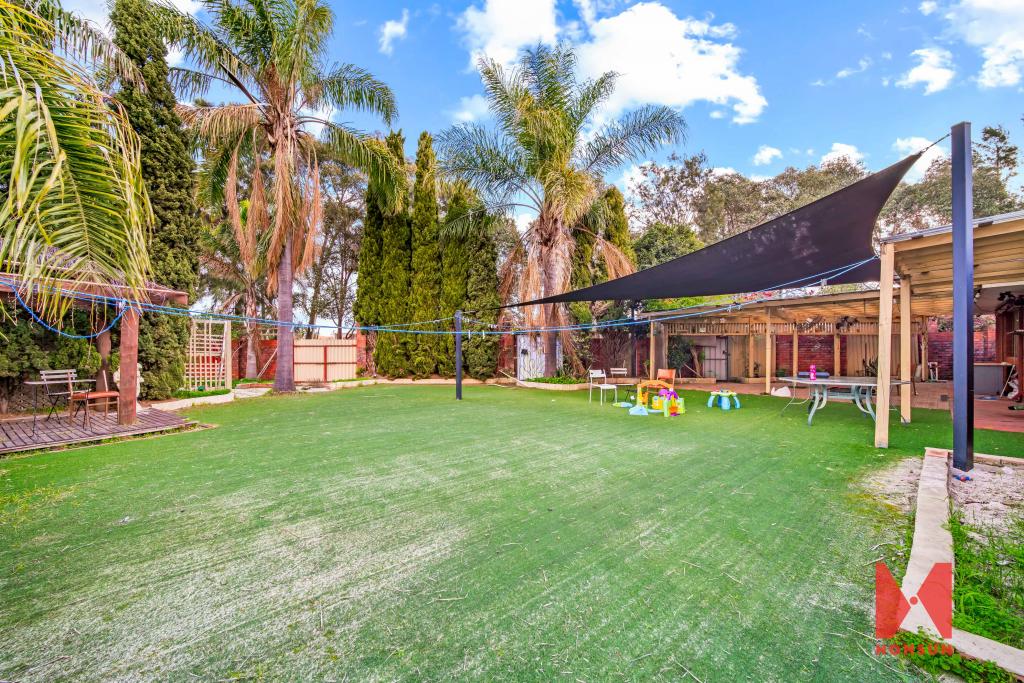 24 Merino Ct, Thornlie, WA 6108