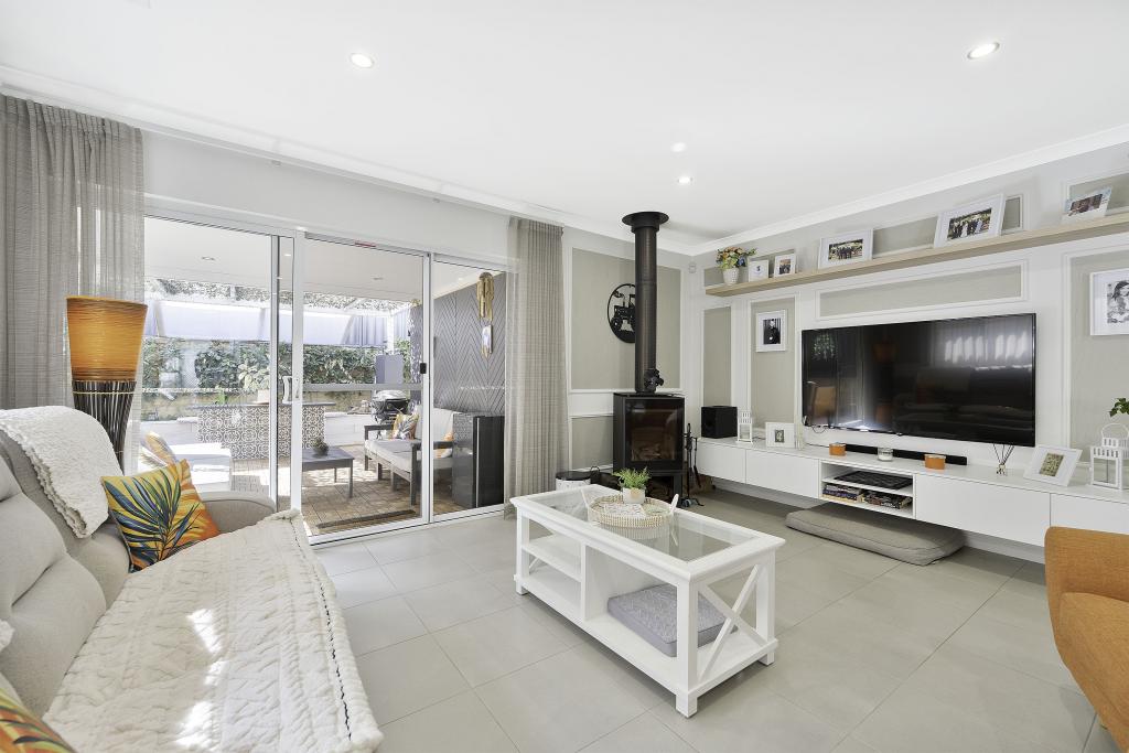 17 RADIANT GLD, EGLINTON, WA 6034