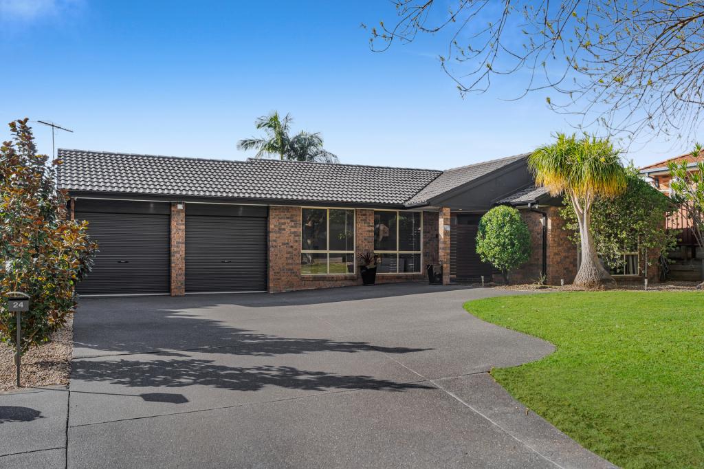 24 Todd Pl, Mount Annan, NSW 2567