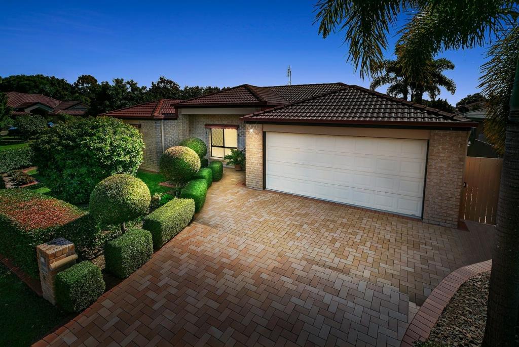 29 Firefly St, Pelican Waters, QLD 4551