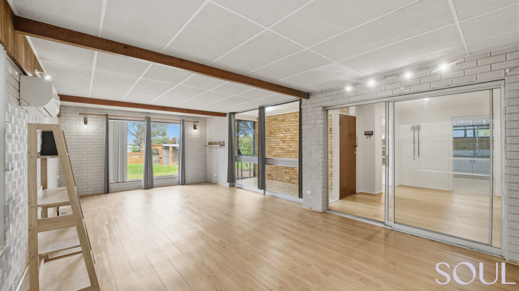 19 Knight St, Griffith, NSW 2680