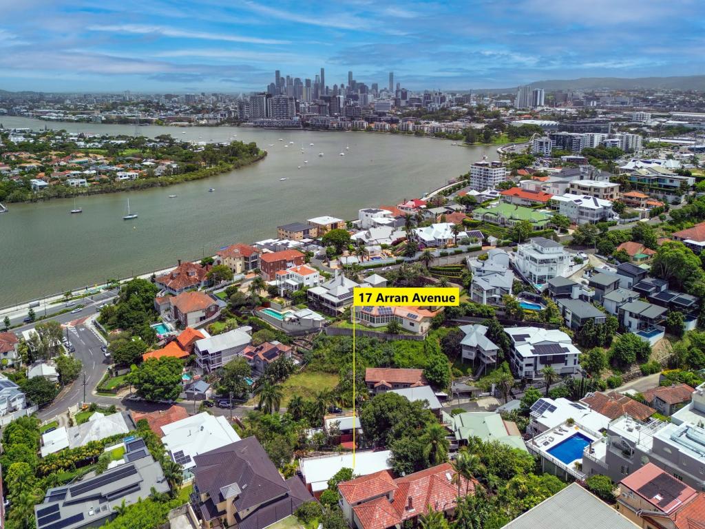 17 ARRAN AVE, HAMILTON, QLD 4007