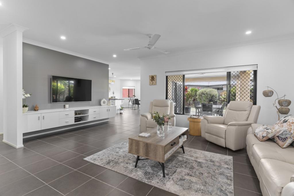 14 Montalbion Ave, Trinity Park, QLD 4879