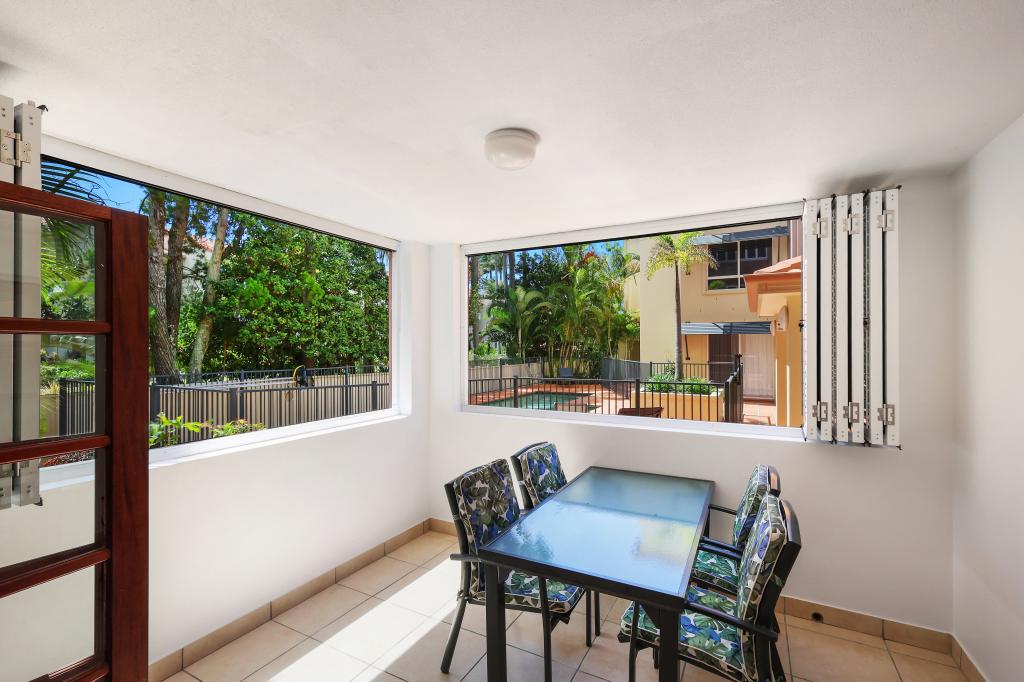 2/89 Bayview St, Runaway Bay, QLD 4216