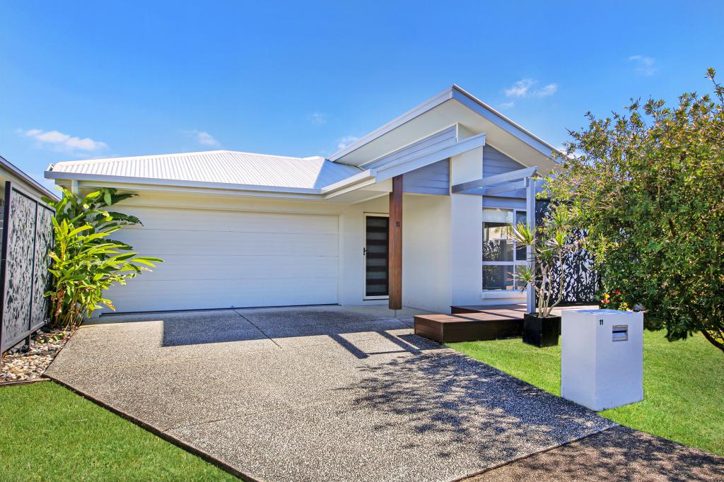 11 FORESHORE CT, DICKY BEACH, QLD 4551