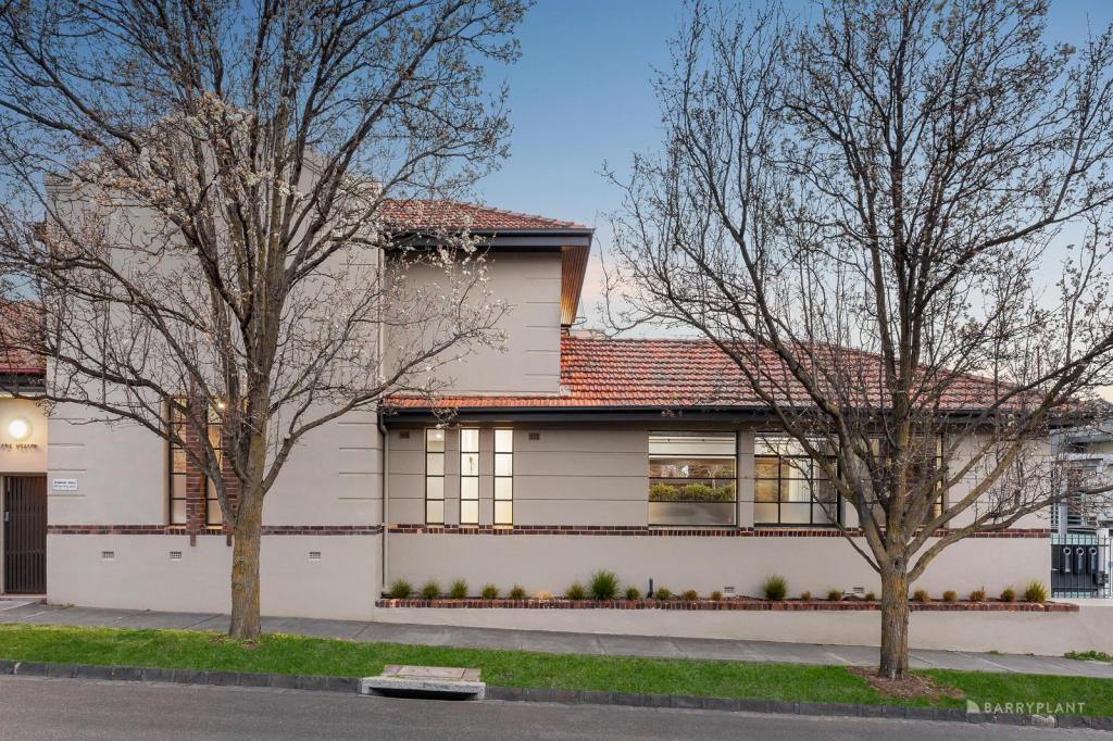 2/2 Myrniong Gr, Hawthorn East, VIC 3123