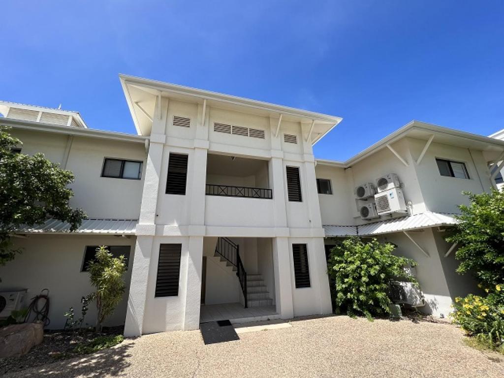 18/16 Sir Leslie Thiess Dr, Townsville City, QLD 4810