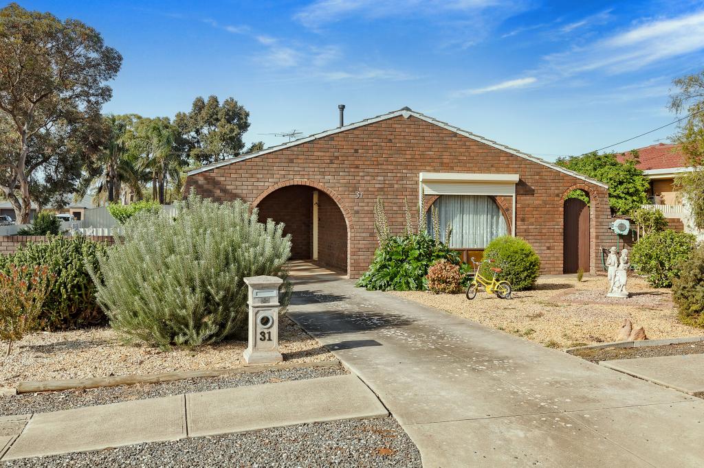 31 St Albans Rd, Evanston Park, SA 5116