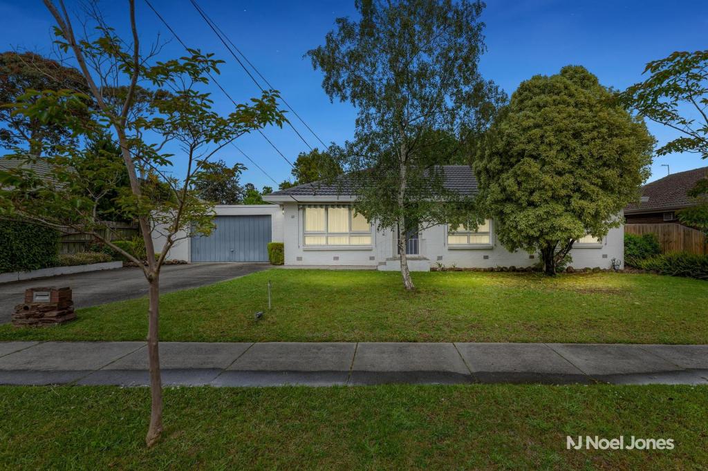 27 Cherry Tree Gr, Croydon, VIC 3136