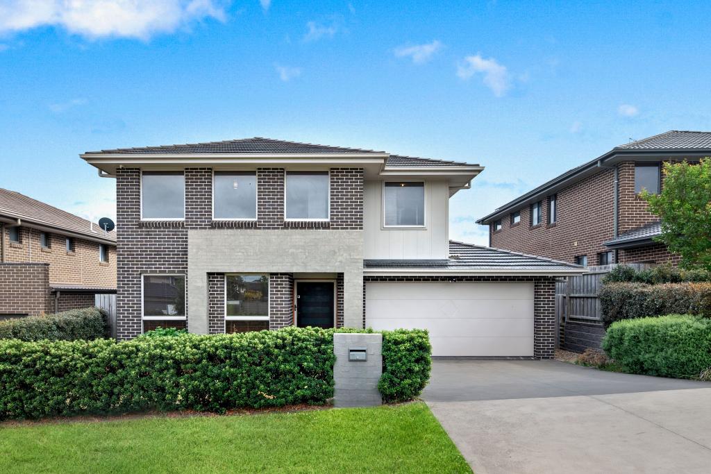 19 NORMANDY RD, EDMONDSON PARK, NSW 2174