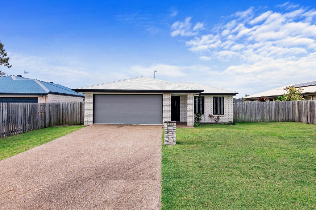 18 Empire Cct, Dundowran, QLD 4655