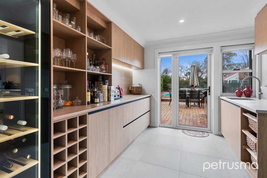 54 Surf Rd, Seven Mile Beach, TAS 7170