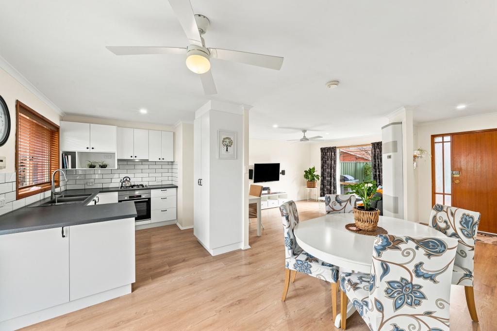 4/36 Sid Barnes Cres, Gordon, ACT 2906
