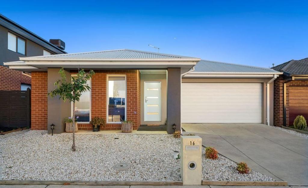 16 Aravalli Cres, Clyde North, VIC 3978