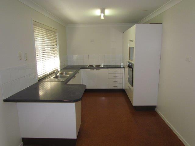 48 Korsch St, Kippa-Ring, QLD 4021