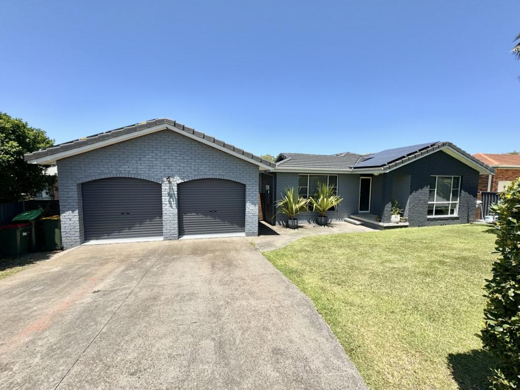 22 Carrabeen Dr, Old Bar, NSW 2430