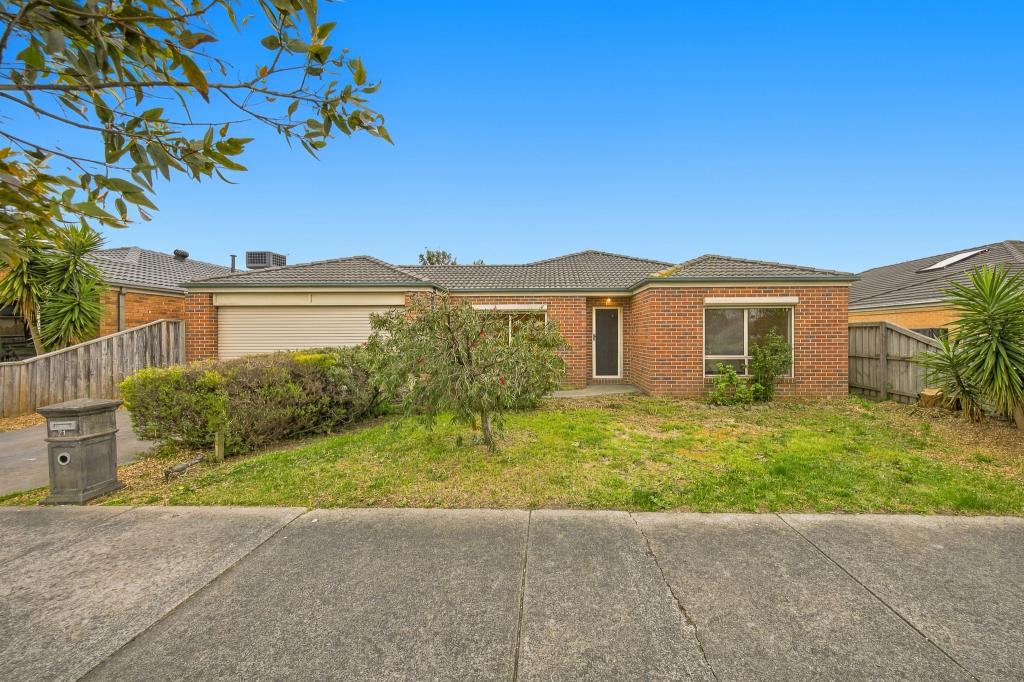 71 Pepperbush Cct, Cranbourne, VIC 3977
