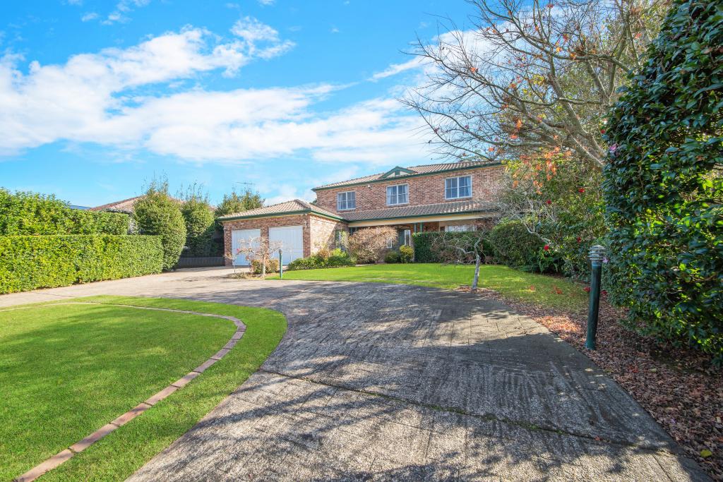 12 Young St, Wahroonga, NSW 2076