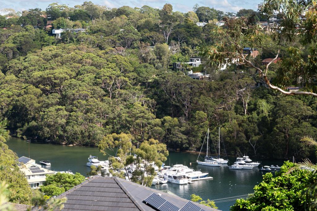 29 Minnamurra Rd, Northbridge, NSW 2063