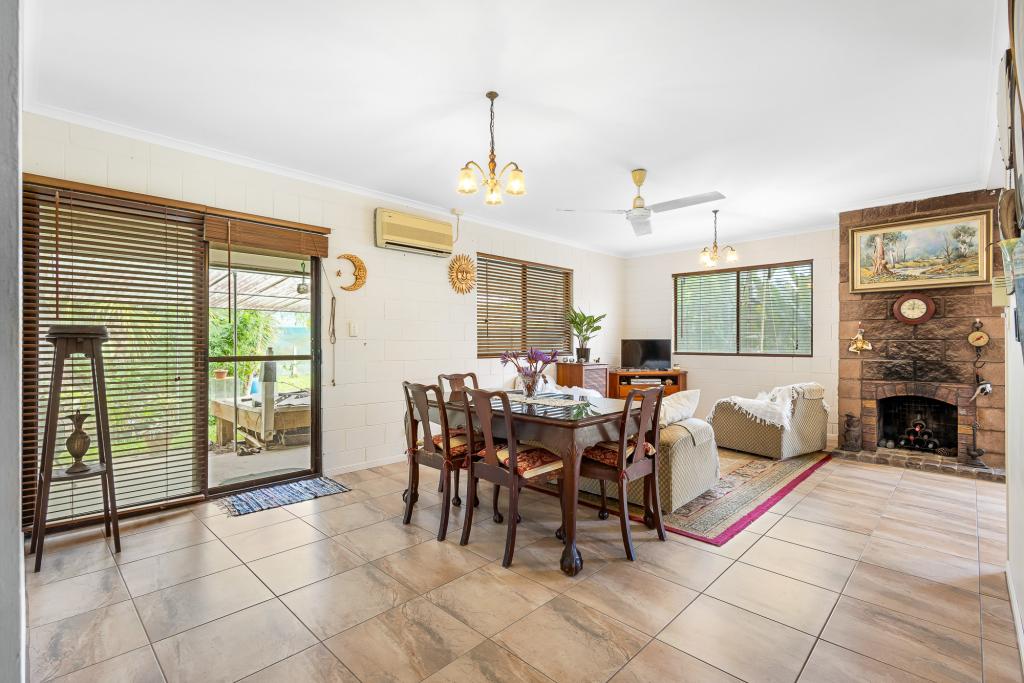 283 Fraser Rd, Beerwah, QLD 4519