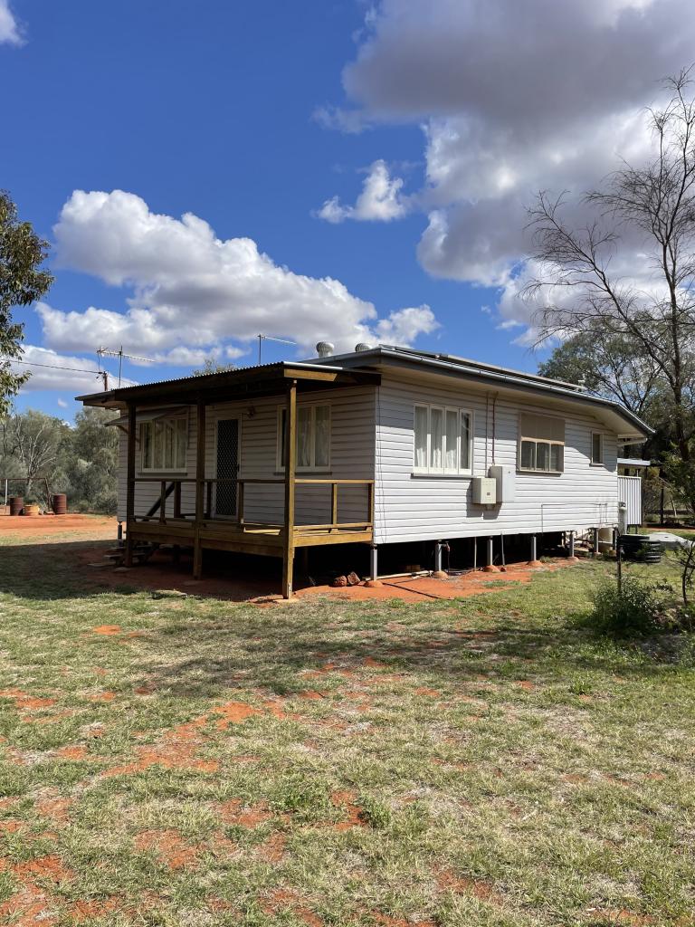 23 Echidna St, Eulo, QLD 4491