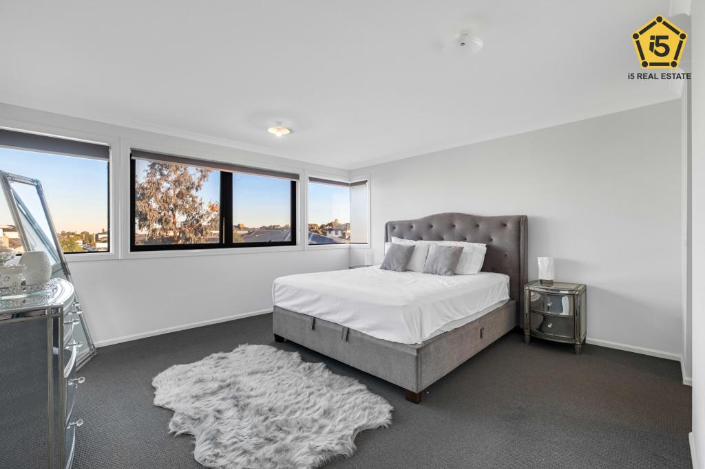 8 MILECASTLE ST, TARNEIT, VIC 3029