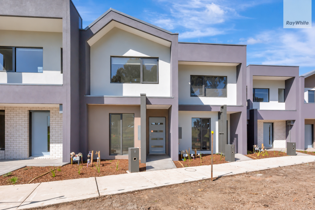 8 Swifter Walk, Wollert, VIC 3750