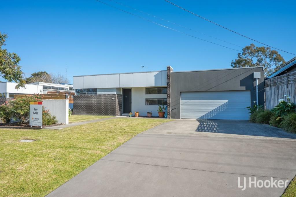 99 LANGFORD PDE, PAYNESVILLE, VIC 3880