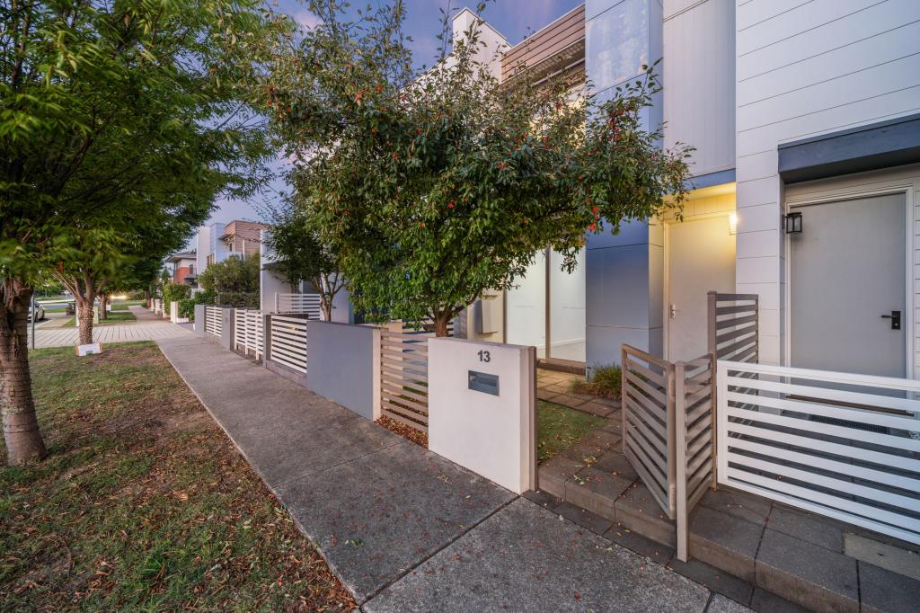 13 Narden St, Crace, ACT 2911