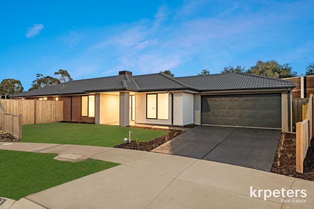 5 Tomer Pl, Pakenham, VIC 3810