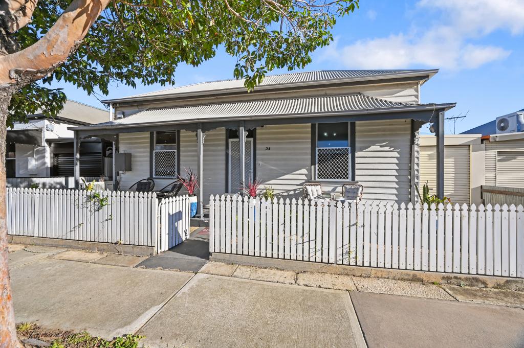 24 Mellor Rd, Glanville, SA 5015