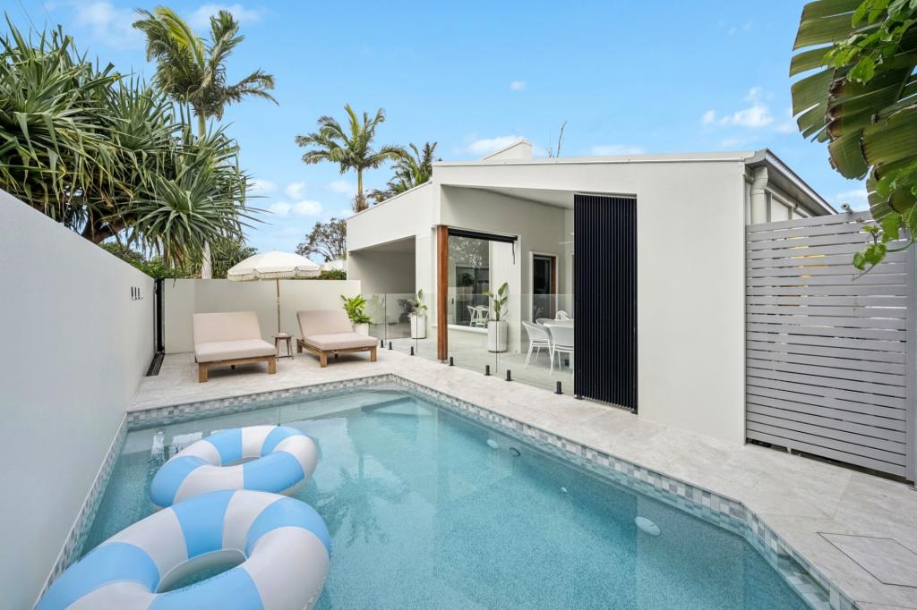 19 Spindrift Ave, Coolum Beach, QLD 4573