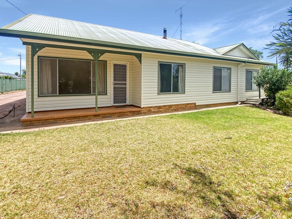 31 Daalbata Rd, Leeton, NSW 2705