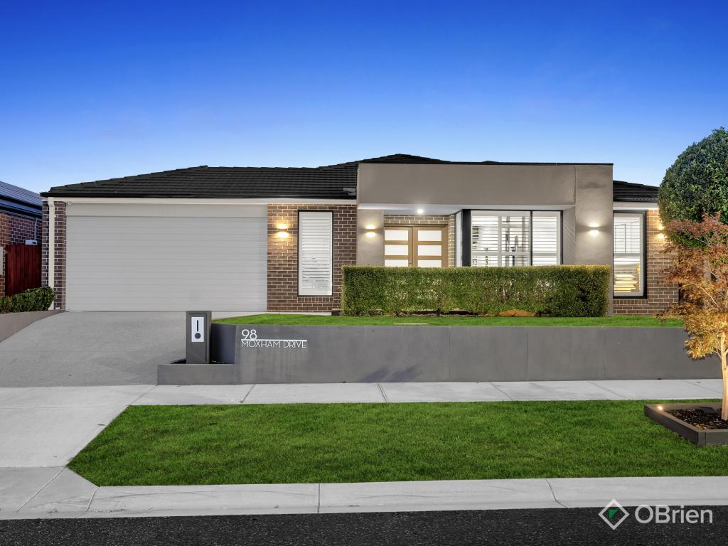 98 Moxham Dr, Clyde North, VIC 3978