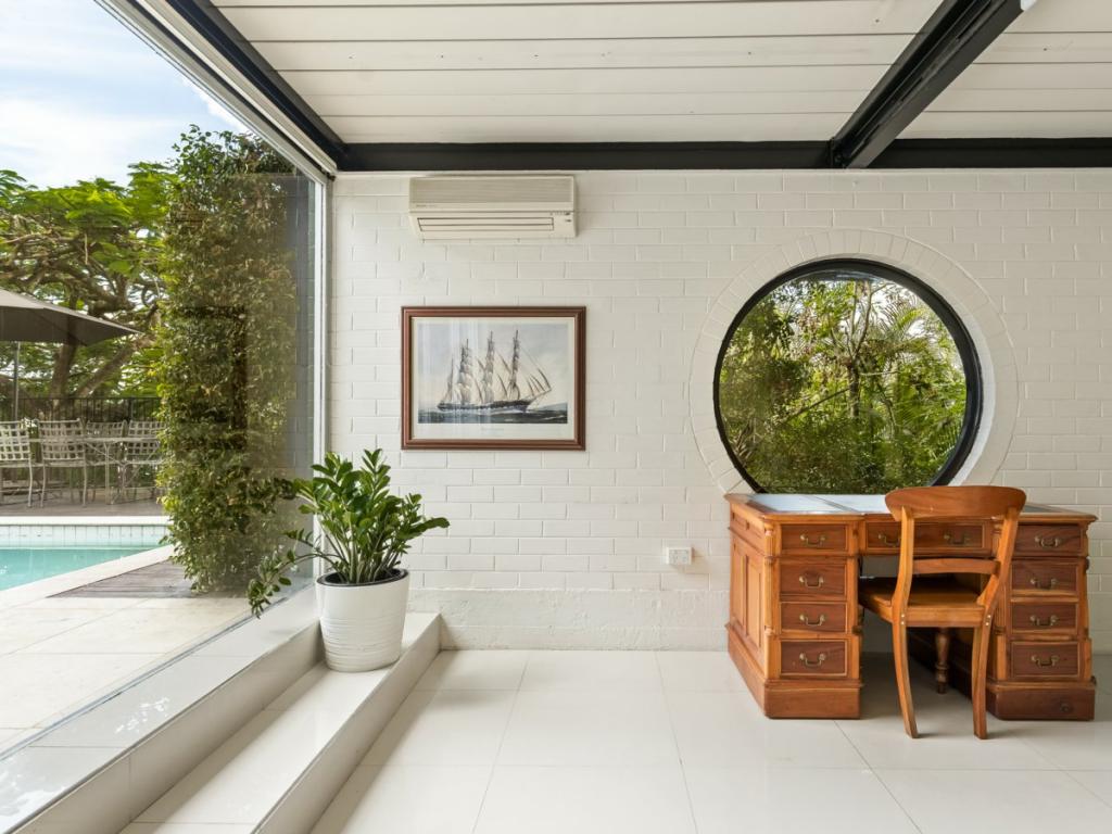 125 The Esp, St Lucia, QLD 4067