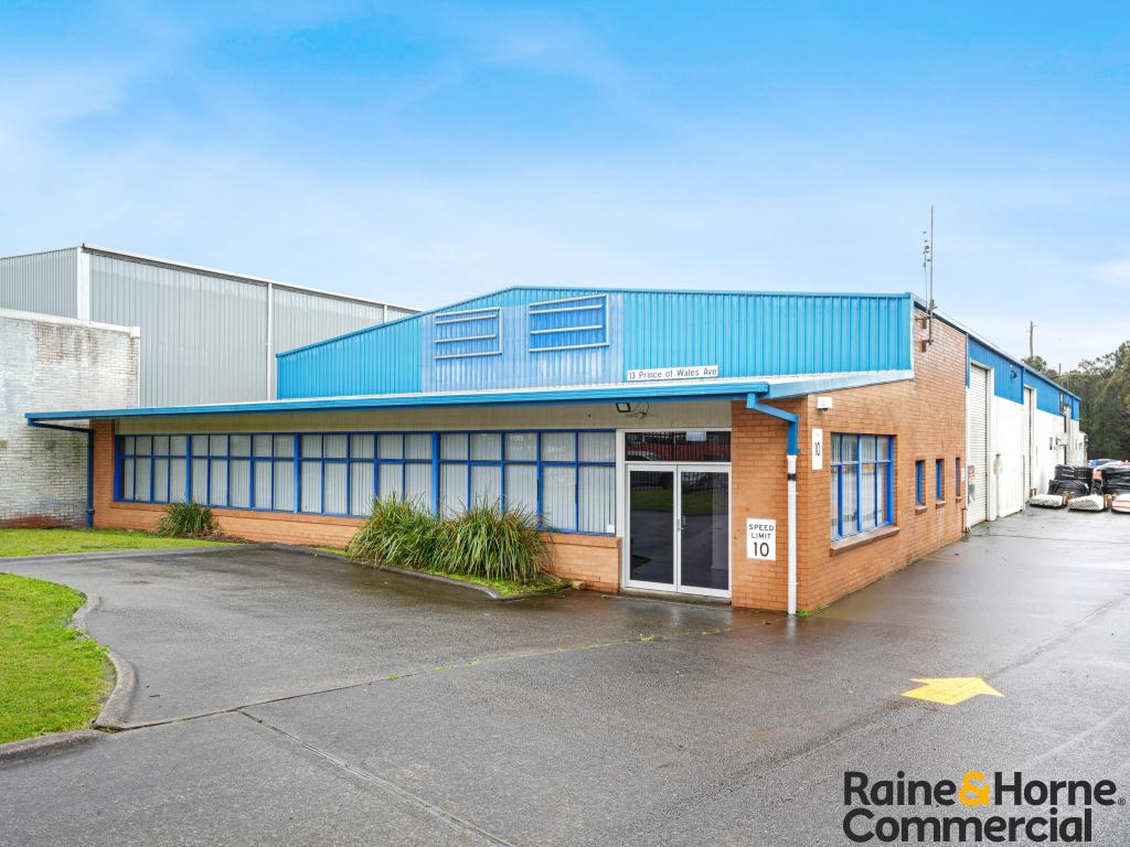 A/13 Prince Of Wales Ave, Unanderra, NSW 2526